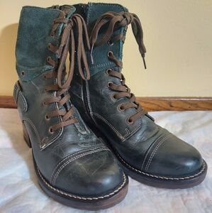 TAOS Crave Green Lace Up Side Zip Combat Bordeaux Boots Leather US 5/5.5 EU36